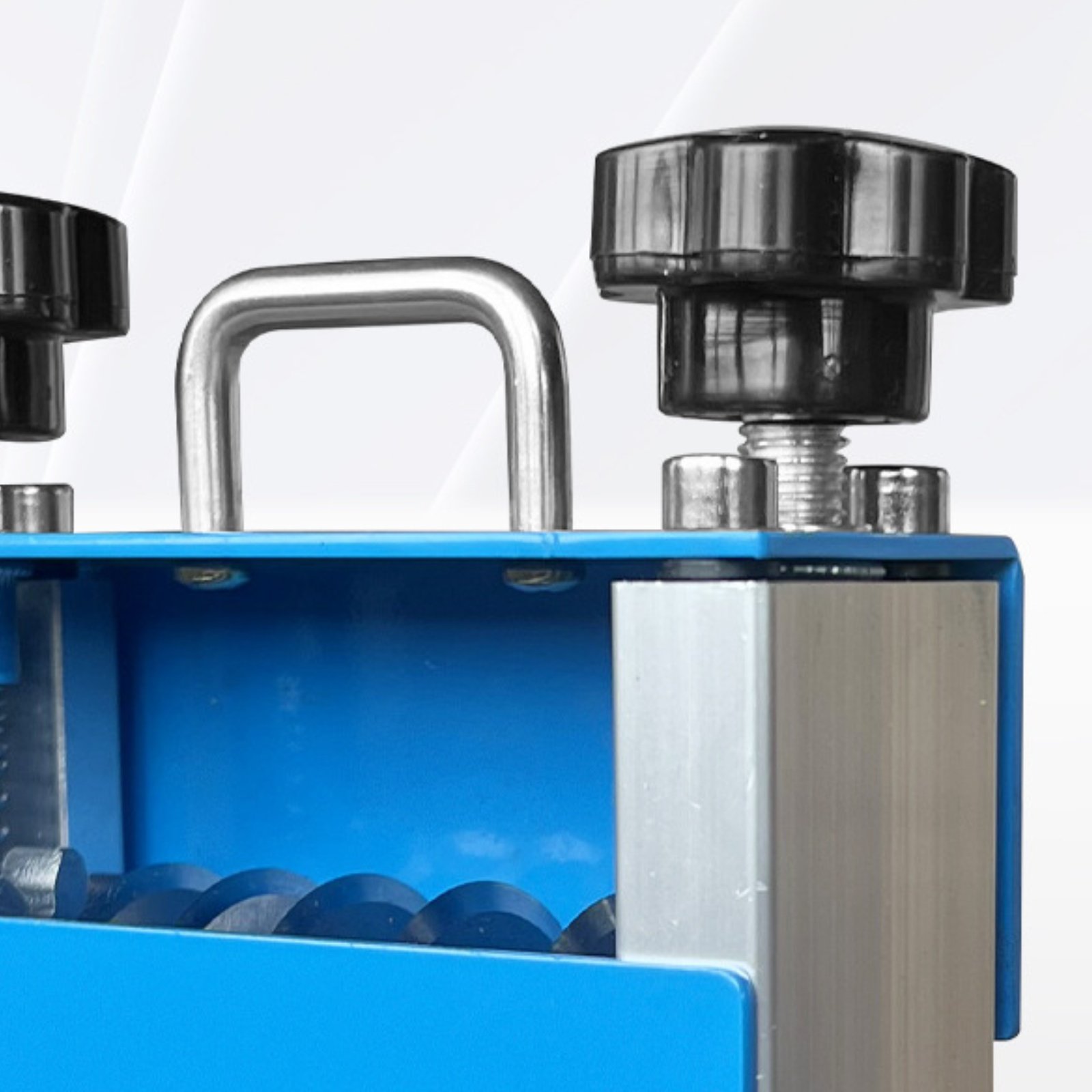 Tools Workshop - Multi-Hole Cord Peeler Twin-Drive-Drive Hand Crank
