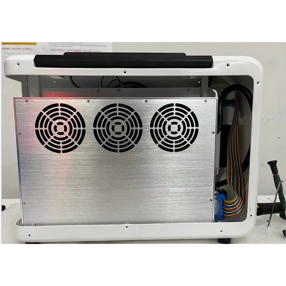 Compact 100W Laser Cleaner – E - огляд і ціна Tools Workshop
